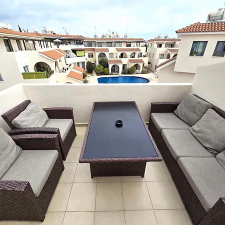 Fully Equipped One Bedroom With Pool